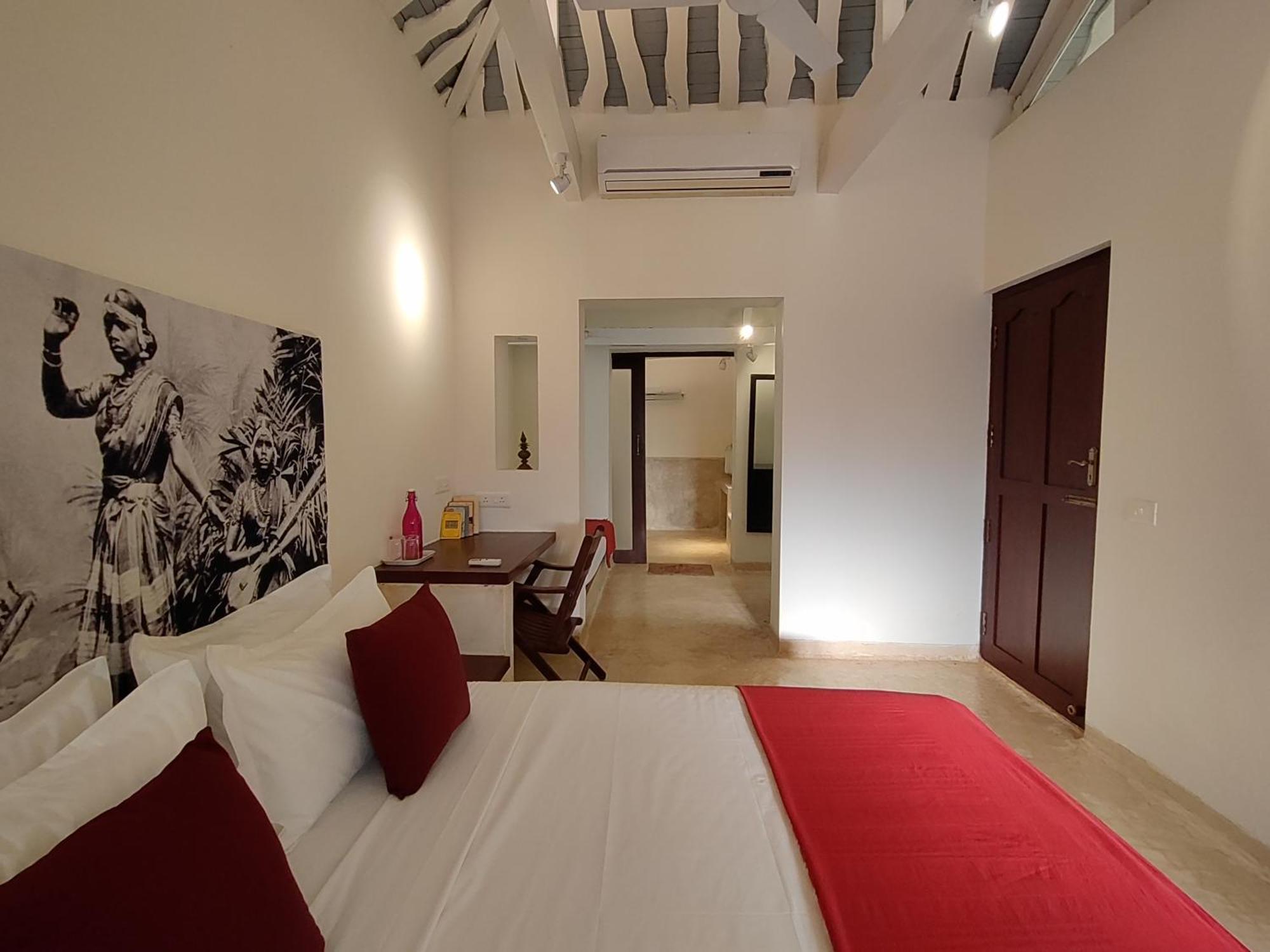 Mangala Heritage By Luxunlock Private Villas Tirukkannapuram Exterior photo